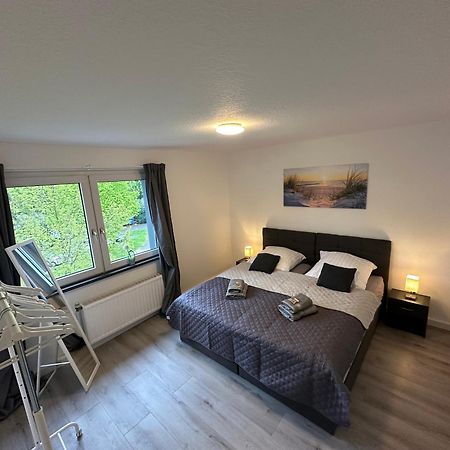 Moderne Ferienwohnung Fuer 4-5 Personen Mitten In Herten*Netflix*Nespresso Гертен Екстер'єр фото